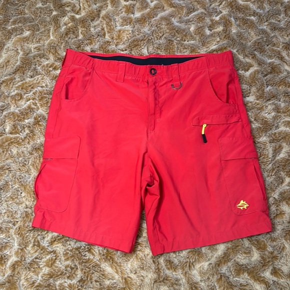 Loco Skaile Red Men's Shorts size 40 - Picture 1 of 10